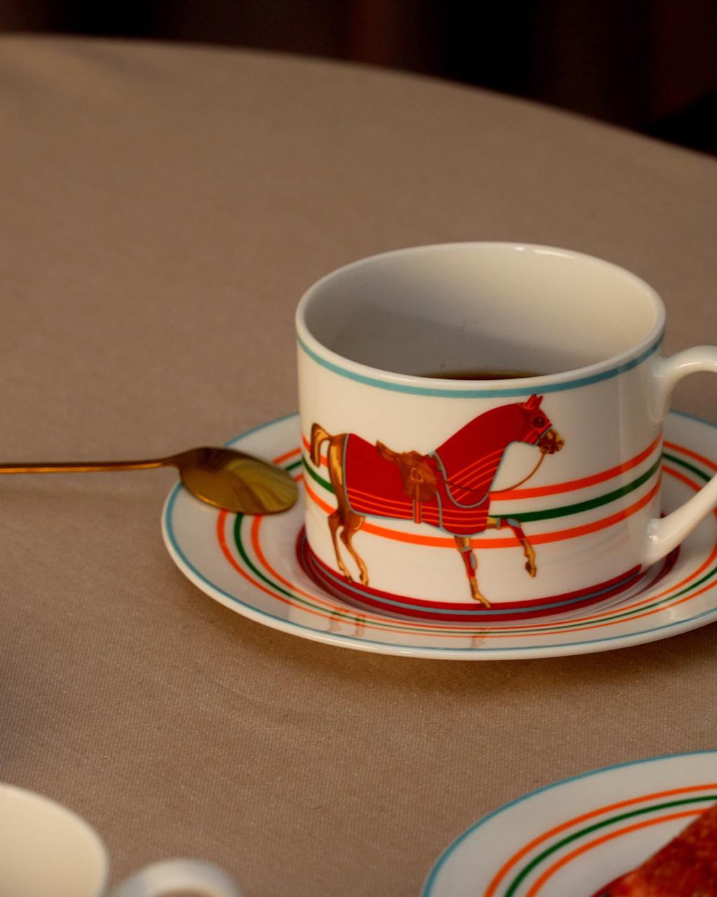 Tea and coffee sets 6 (6 persons)