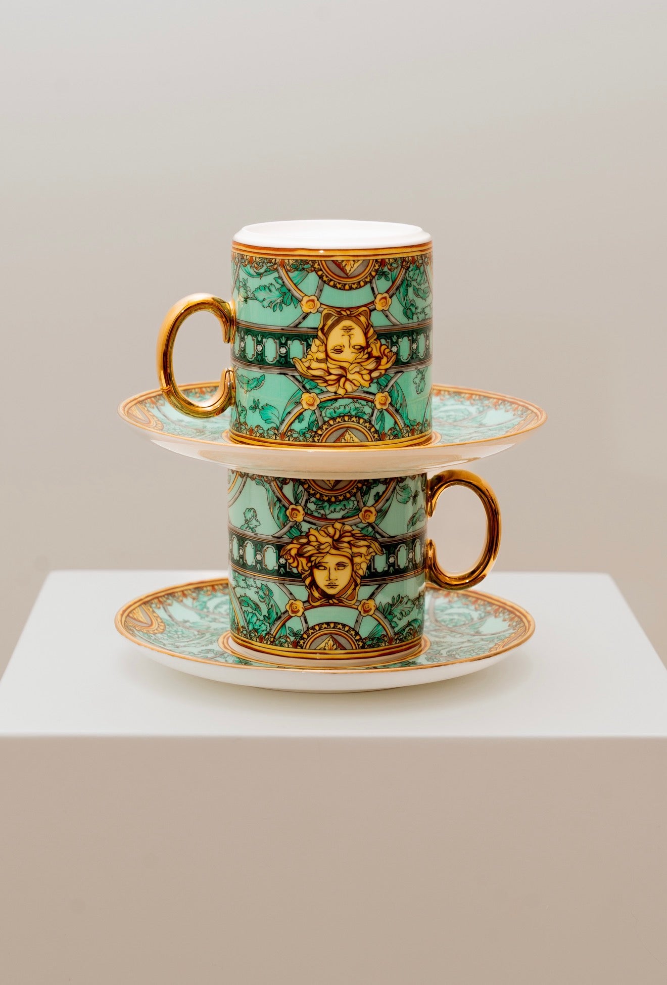 Tea and coffee set 12 (2 persons)