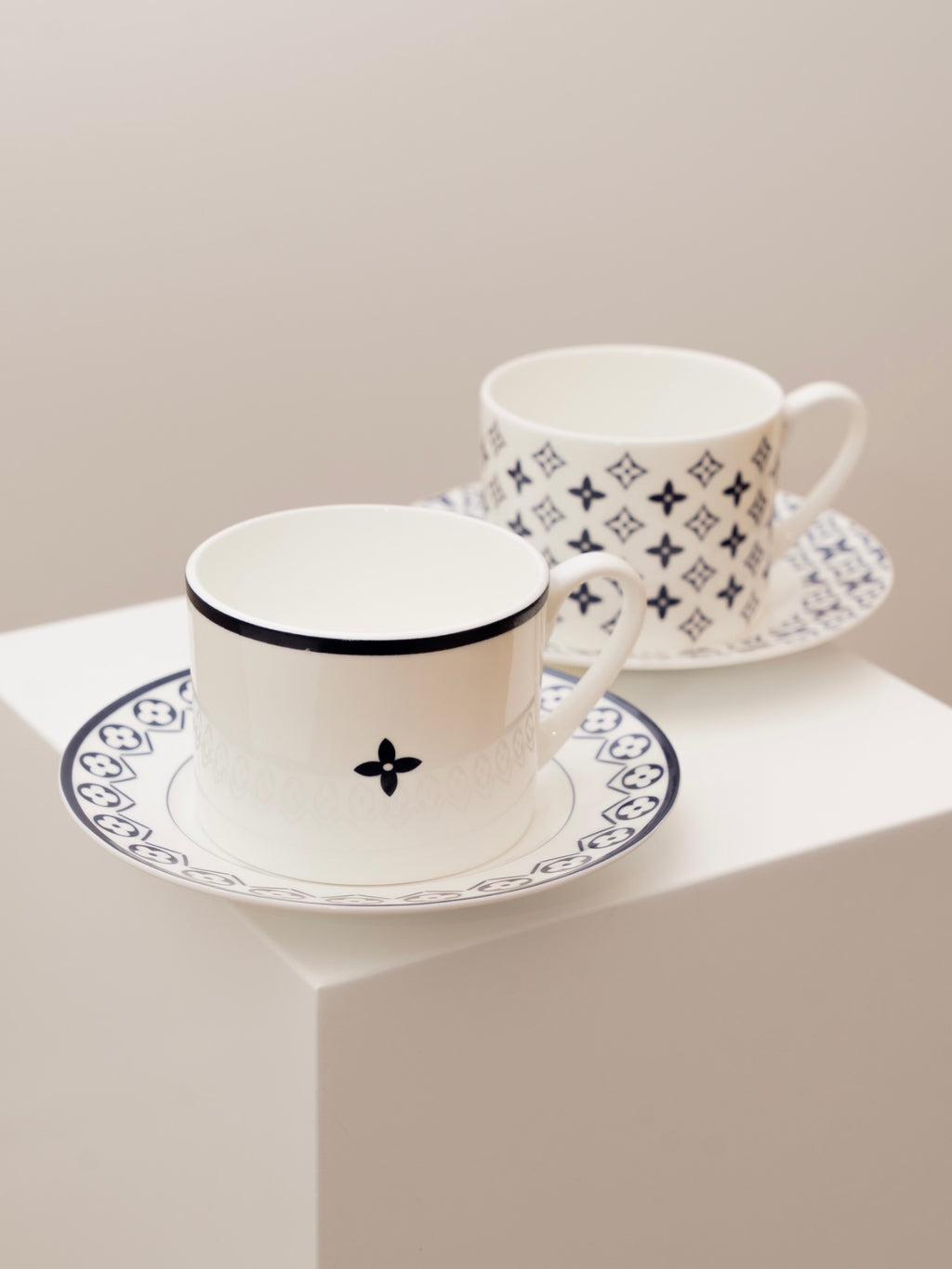 Tea and coffee set 17 (2 persons)